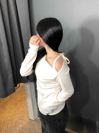 Shoulder Cut Slim T-shirt