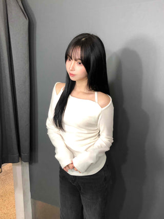 Shoulder Cut Slim T-shirt