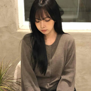 Classic Button Pendant Knit Cardigan