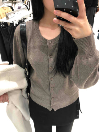Classic Button Pendant Knit Cardigan