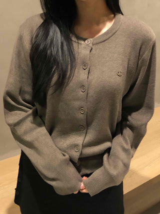 Classic Button Pendant Knit Cardigan