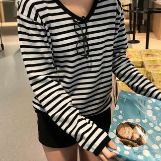Casual Striped V-neck Knit