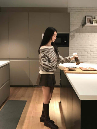 Daily Pleated Mini Skirt