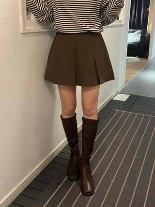 Daily Pleated Mini Skirt