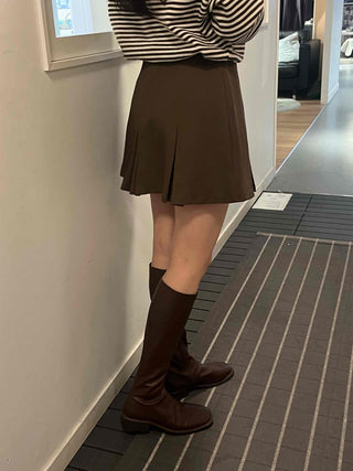 Daily Pleated Mini Skirt