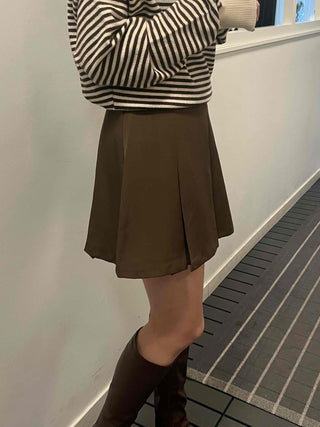 Daily Pleated Mini Skirt