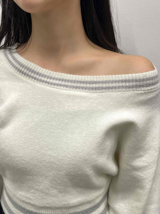 Soft Balloon One-Shoulder Knit