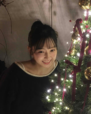 Line Point Loose Fit Boat Neck Knit