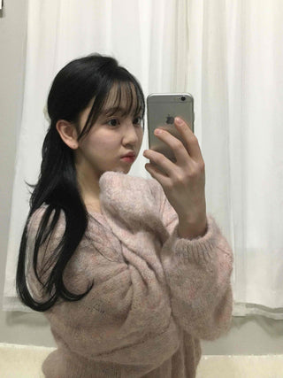 Delicate Fit Twist Knit