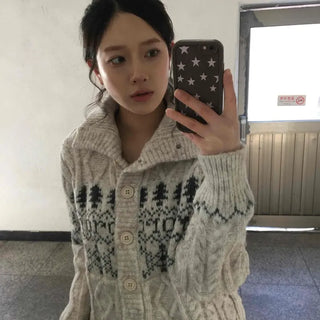 Cozy Nordic Cable Knit Cardigan