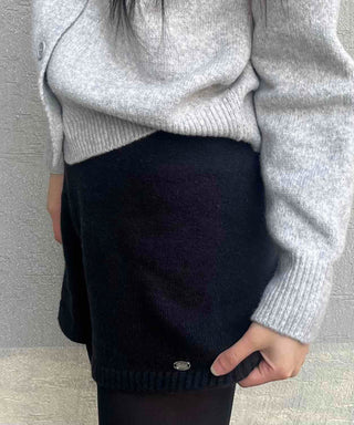 Minimal High-Waisted Knit Shorts