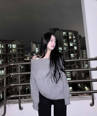 Folding Off-Shoulder Oversized Loose Knit