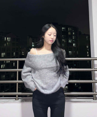Folding Off-Shoulder Oversized Loose Knit