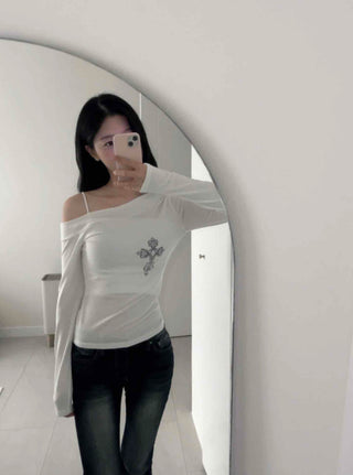 Cross Detail One-Off Shoulder T-Shirt