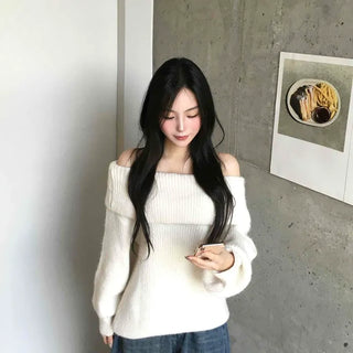 Folding Off-Shoulder Ribbed Knit
