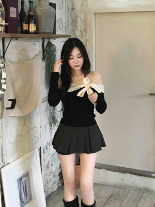 Off-shoulder T-shirt with Ribbon Detail