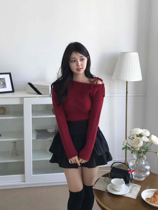 Slim Fit Ribbed Knit with Shoulder Ribbon Detail