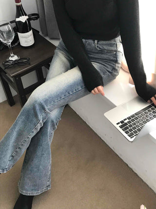 Natural Wash Semi Bootcut Denim Pants
