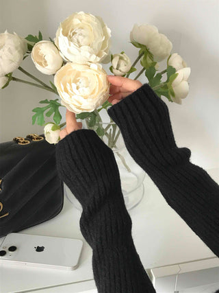 Off-shoulder Button Ribbed Cardigan