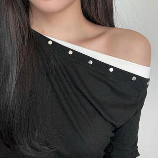 Studded Shoulder Line Slim Off-Shoulder T-shirt