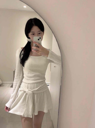 Soft Vertical Ribbed Crop Knit Flare Skirt Two-Piece