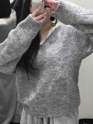 Soft V-neck Soft Loose Fit Long Sleeve Sleeveless Layered Knit