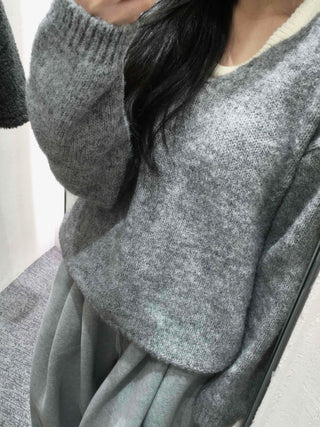 Soft V-neck Soft Loose Fit Long Sleeve Sleeveless Layered Knit