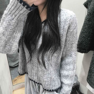 Color Block V-Neck Long Sleeve Knit
