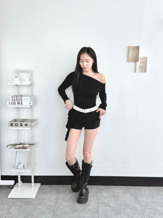 Modern One-Shoulder Asymmetrical Slim Long Sleeve T-shirt