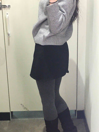 Side Snap Button Knit Flare Mini Skirt