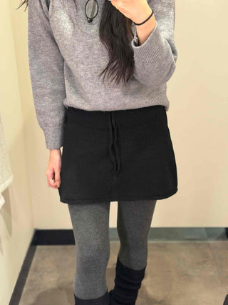 Side Snap Button Knit Flare Mini Skirt