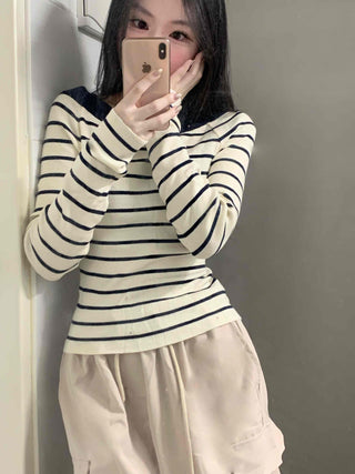 Classic Slit Neck Striped Slim Knit