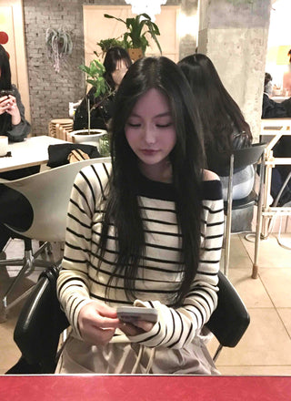 Classic Slit Neck Striped Slim Knit