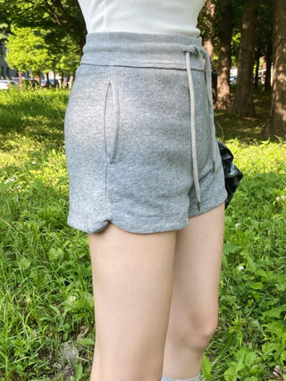 Dosha High-Waisted Elastic Training Shorts