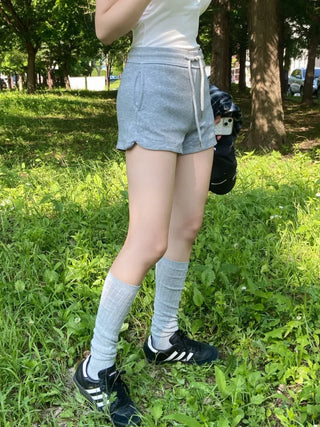 Dosha High-Waisted Elastic Training Shorts