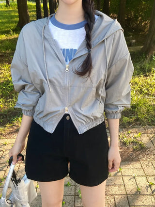Muka Crisp Nylon Crop Windbreaker