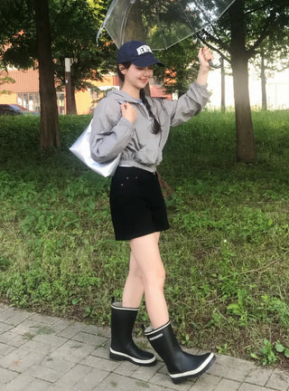 Muka Crisp Nylon Crop Windbreaker