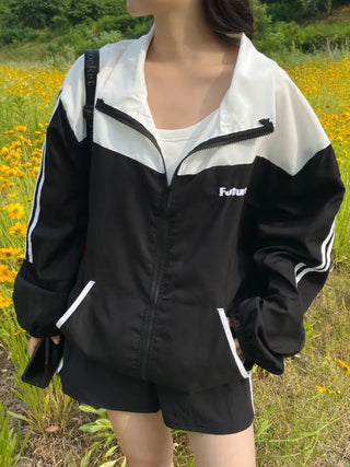 Simple Windbreaker Turtleneck Embroidered Windbreaker
