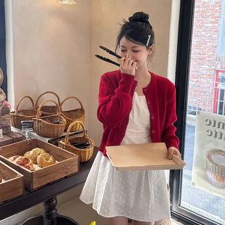 Line Soft Round Knit Cardigan