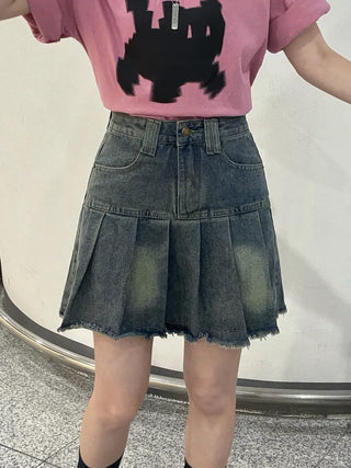 Dark blue basic pleated denim mini skirt