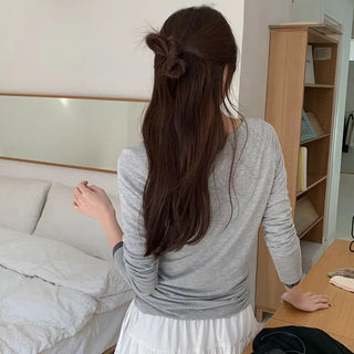 Pale Basic Round Long Sleeve T shirt