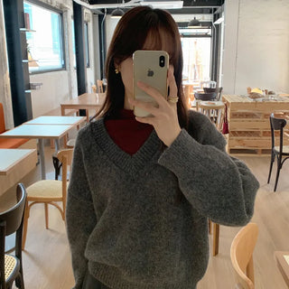Morinen Loose Fit V Neck Long Sleeve Knit