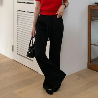 Chenia Elastic Bootcut Training Pants