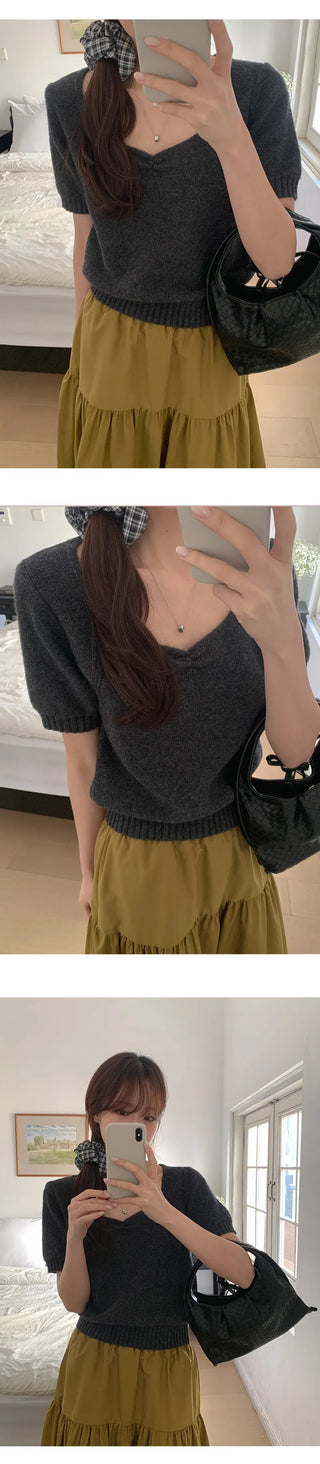 Ivin Heart Neck Shirred Short Sleeve Knit