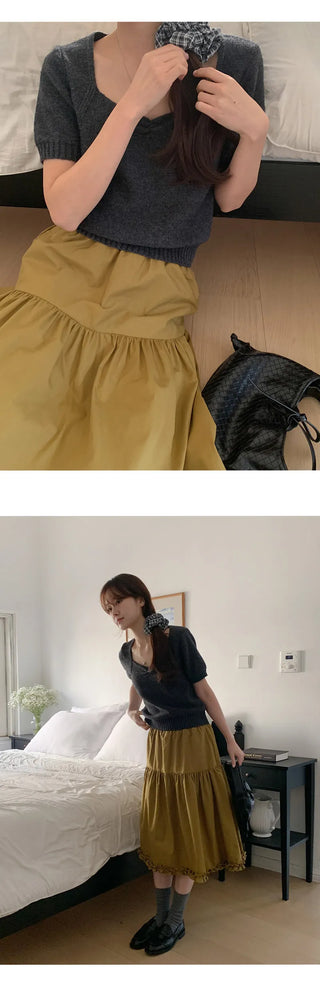 Ivin Heart Neck Shirred Short Sleeve Knit
