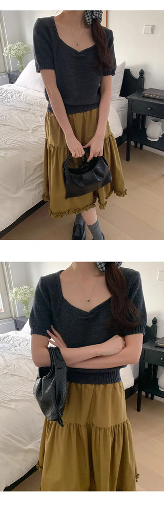 Ivin Heart Neck Shirred Short Sleeve Knit