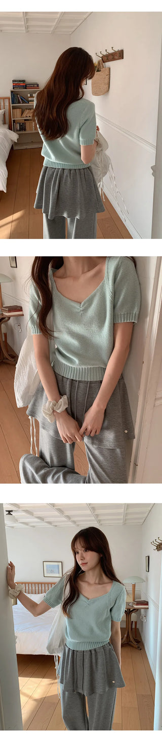 Ivin Heart Neck Shirred Short Sleeve Knit
