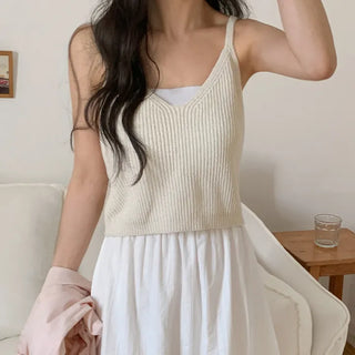 Torion V neck Crop Knit Bustier