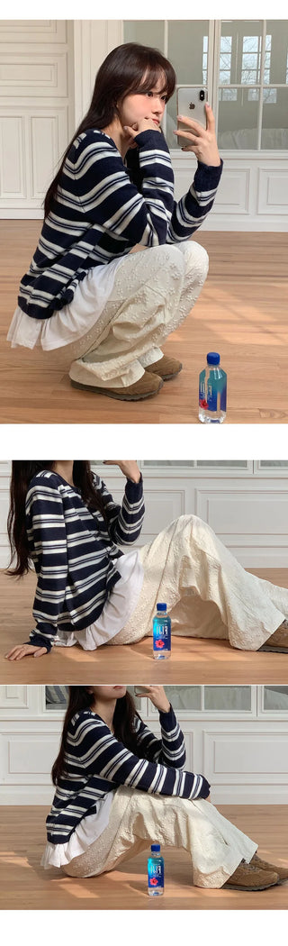 Setsua Flower Embossed Elastic Waist Wide Pants