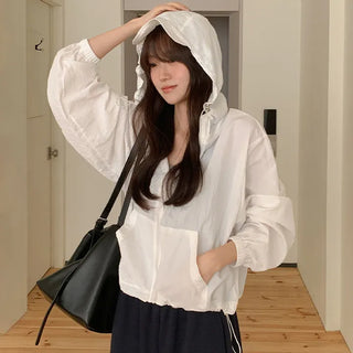 Luiten Loose Fit String Hooded Windbreaker